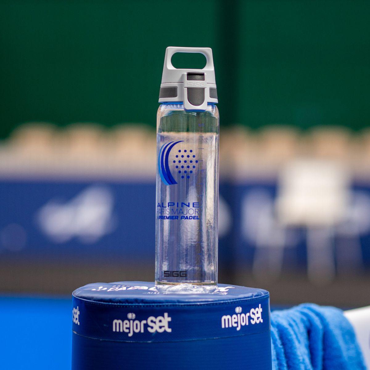 2025 Alpine Paris Major Premier Padel water bottle - 750 ml