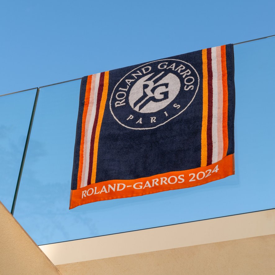【新品未開封】パリ オリンピック会場 ローランギャロス 2024 全仏 タオル 2024 Roland-Garros Official Unisex Player Towel - Navy