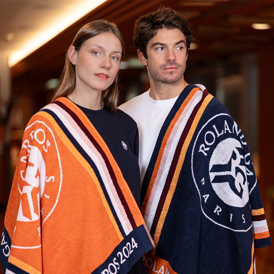 【新品未開封】パリ オリンピック会場 ローランギャロス 2024 全仏 タオル 2024全仏テニスローランギャロスタオル 新品未開封】パリ